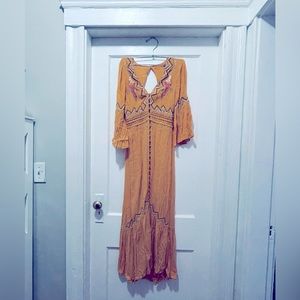 Midi dress, open back